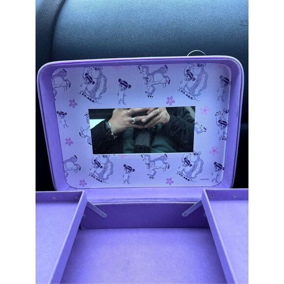 ULTA Beauty Box PIXAR Edition - Picture 2 of 9